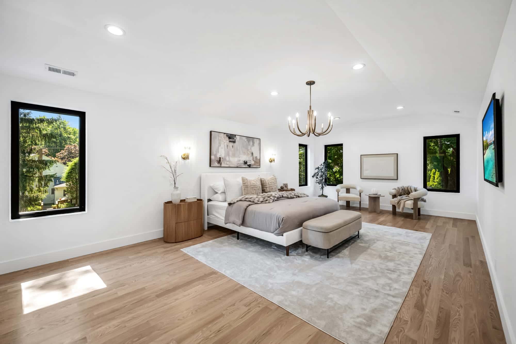 408 Terhune Ave — primary bedroom