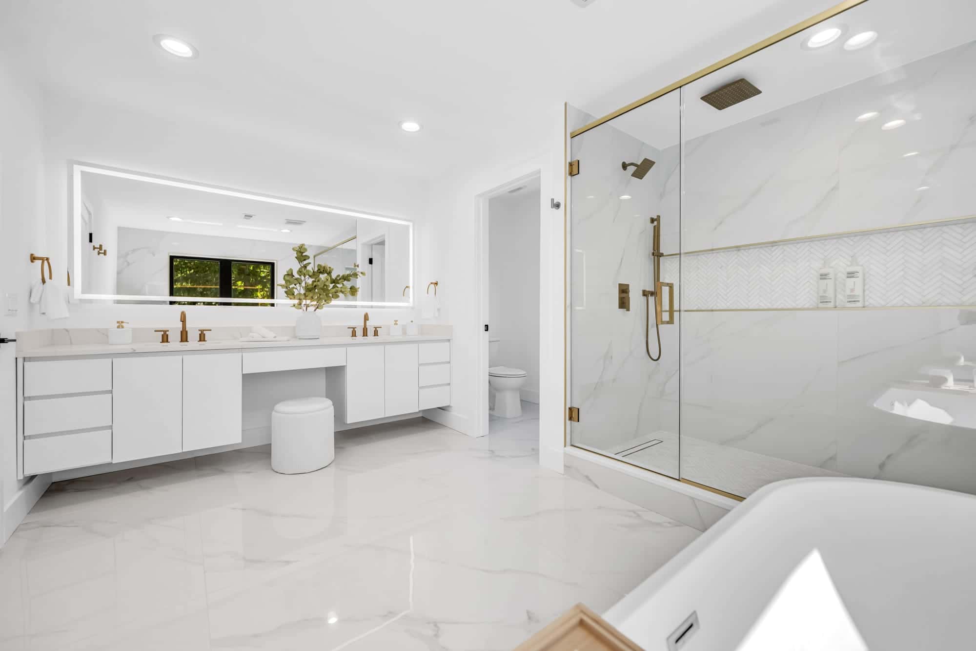 408 Terhune Ave — primary bath vanity
