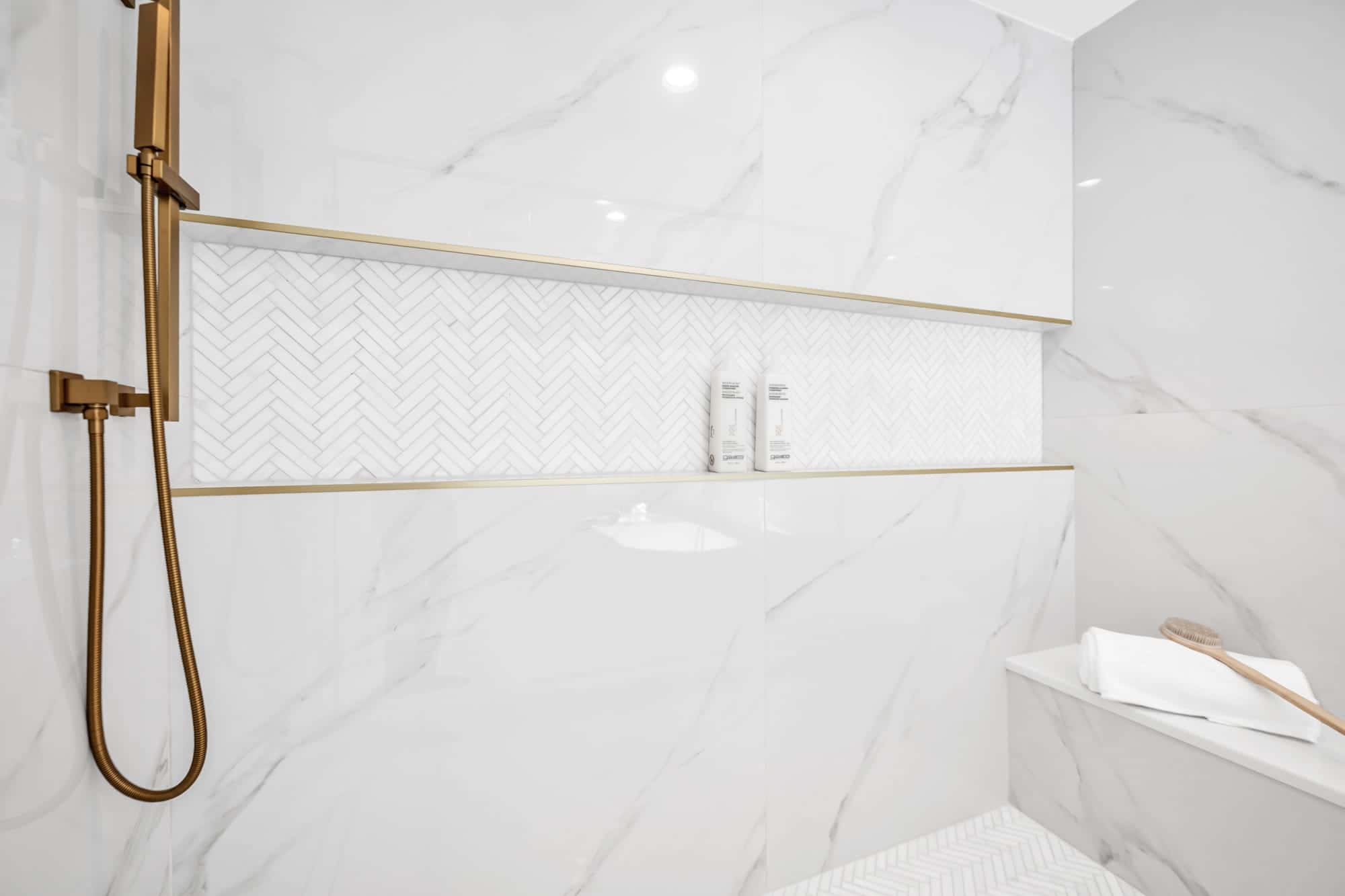 408 Terhune Ave — interior