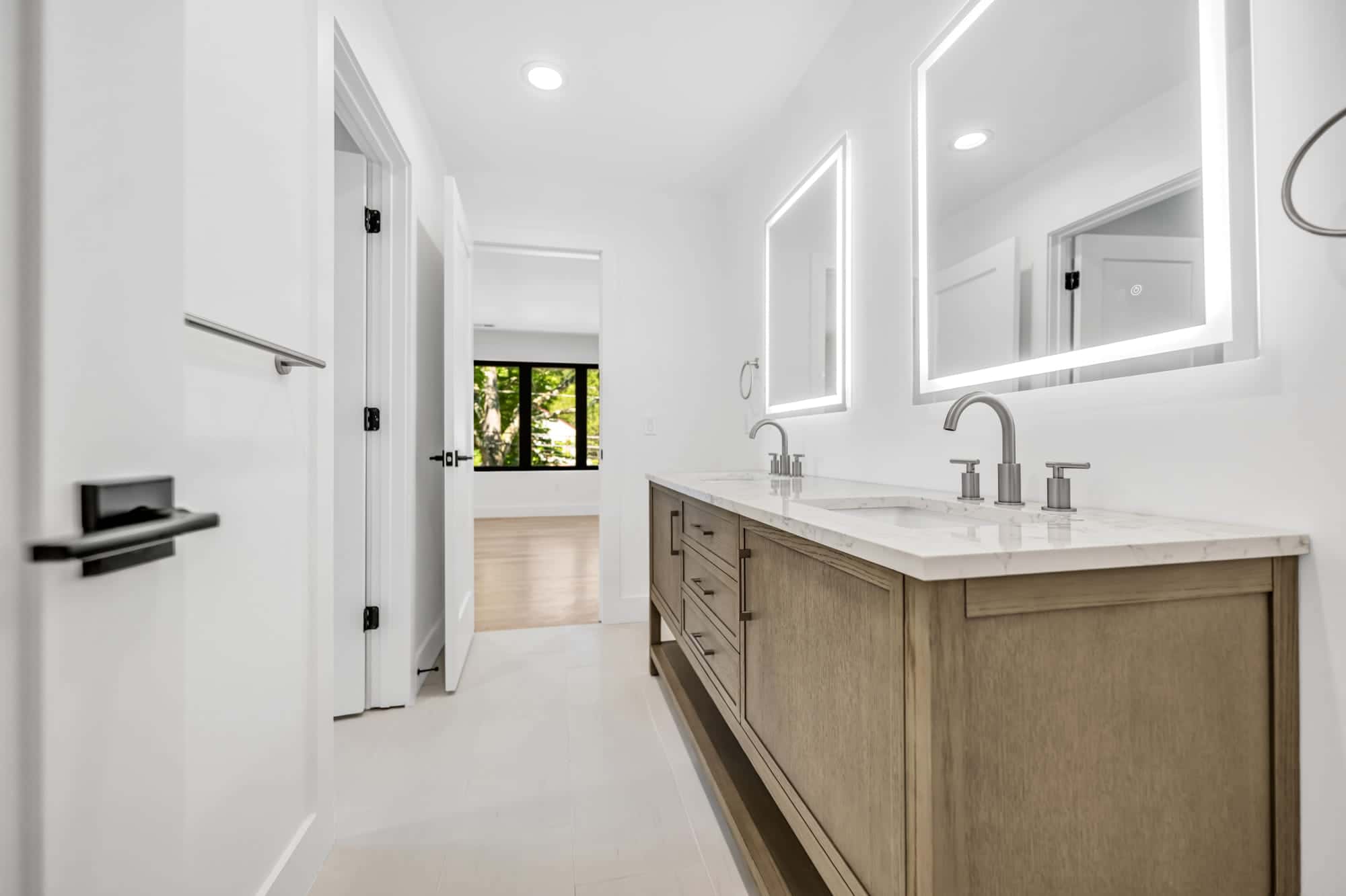 408 Terhune Ave — interior