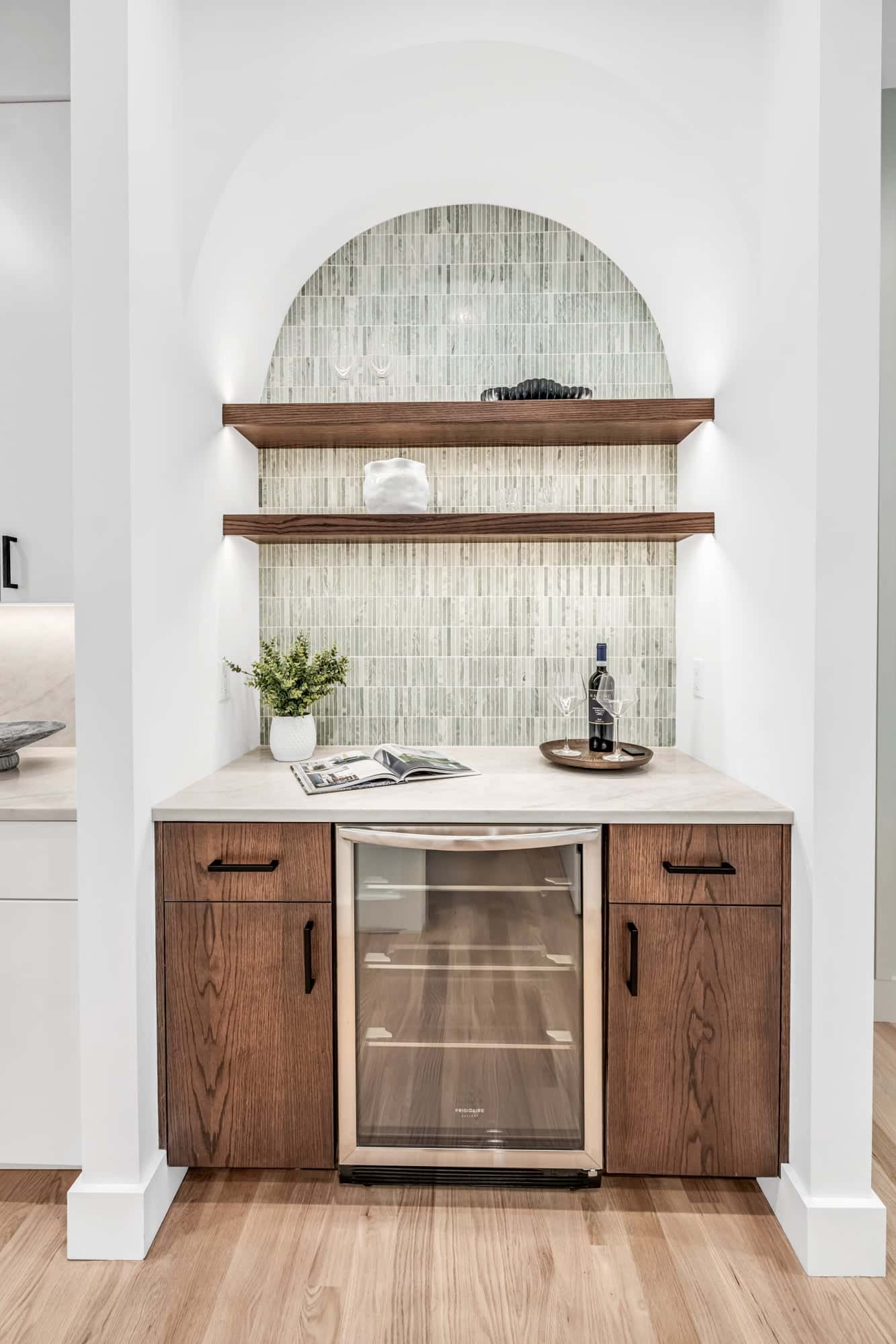 408 Terhune Ave — butler pantry and wet bar
