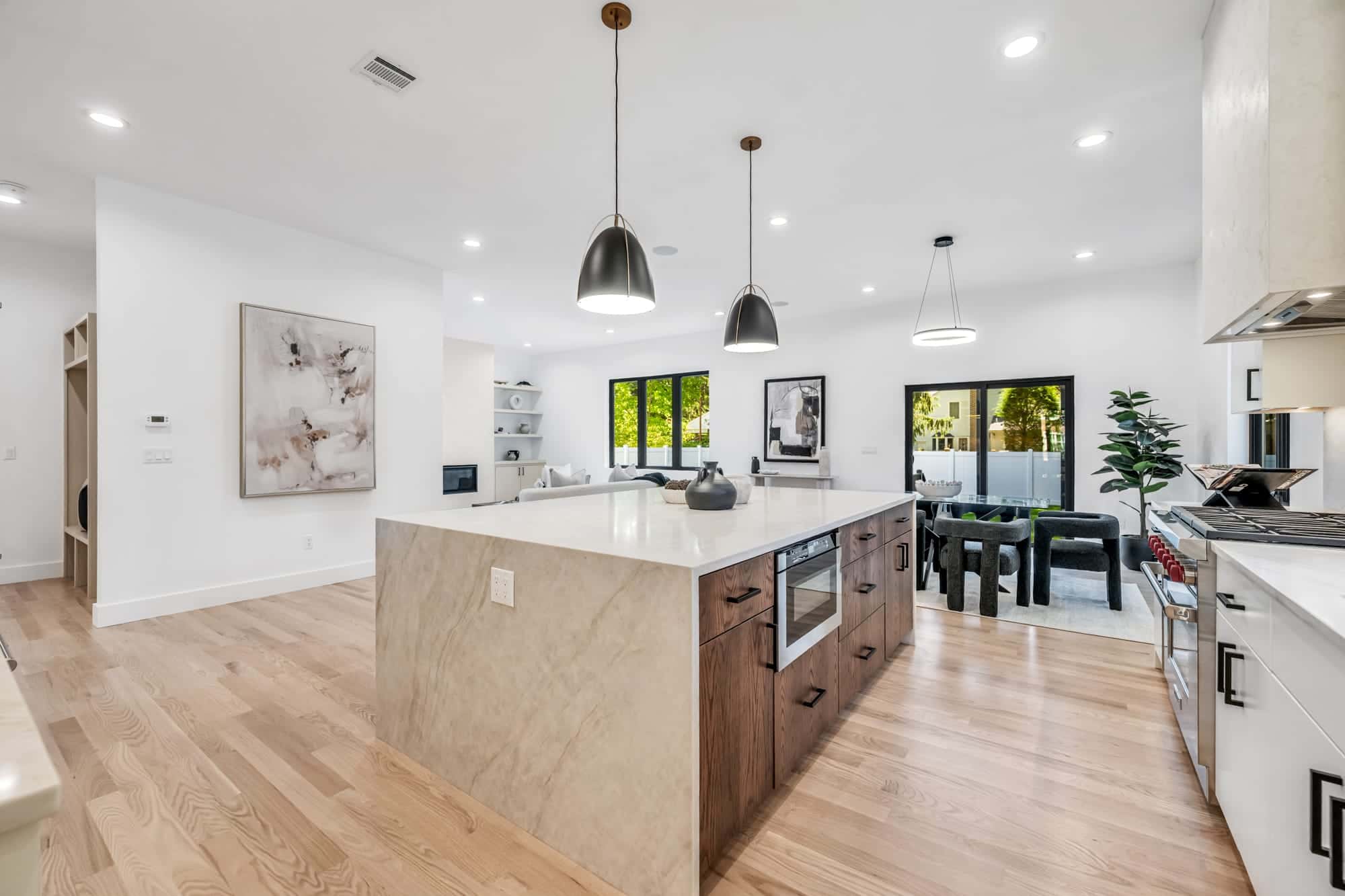 408 Terhune Ave — interior