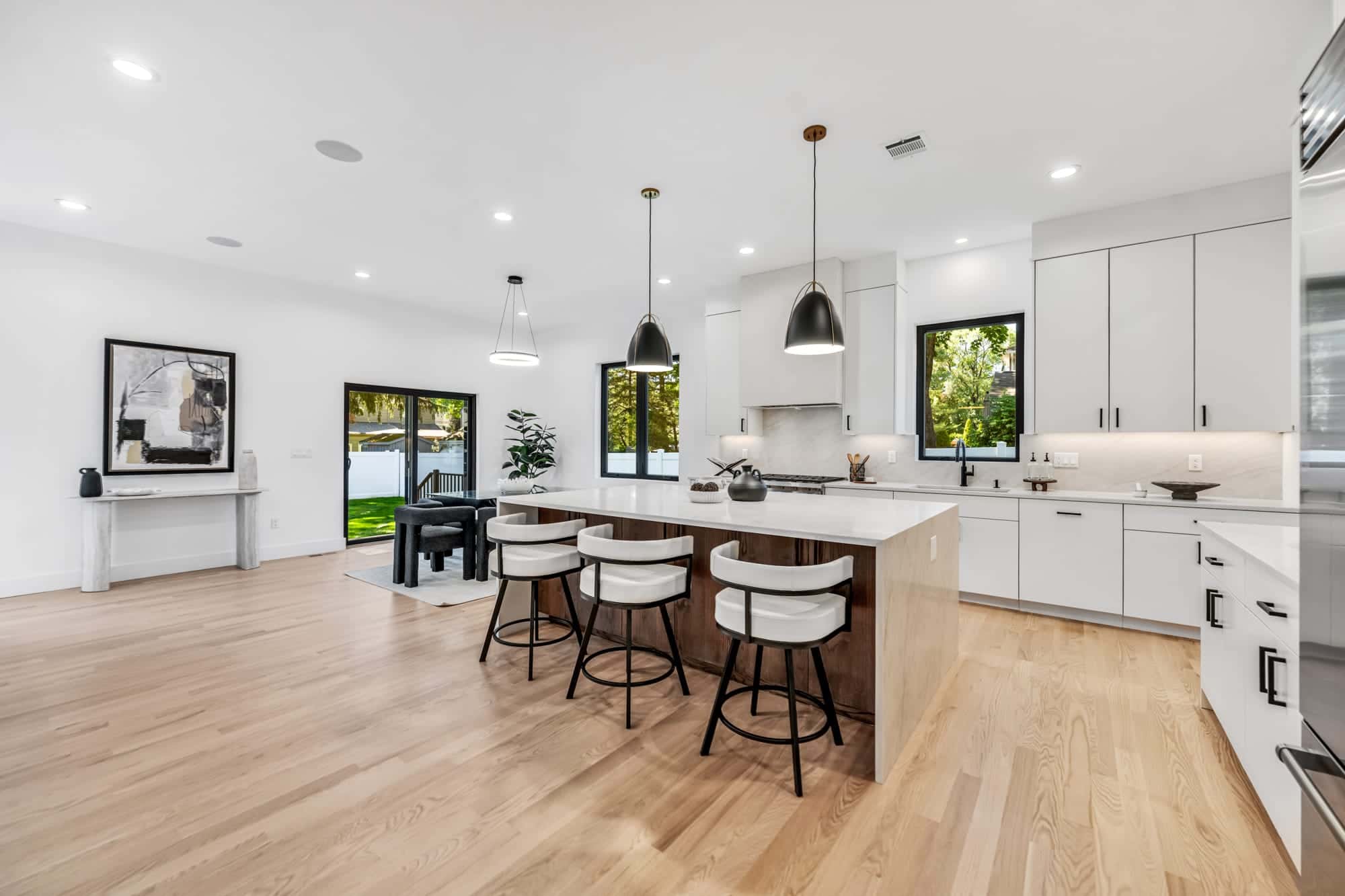 408 Terhune Ave — kitchen island