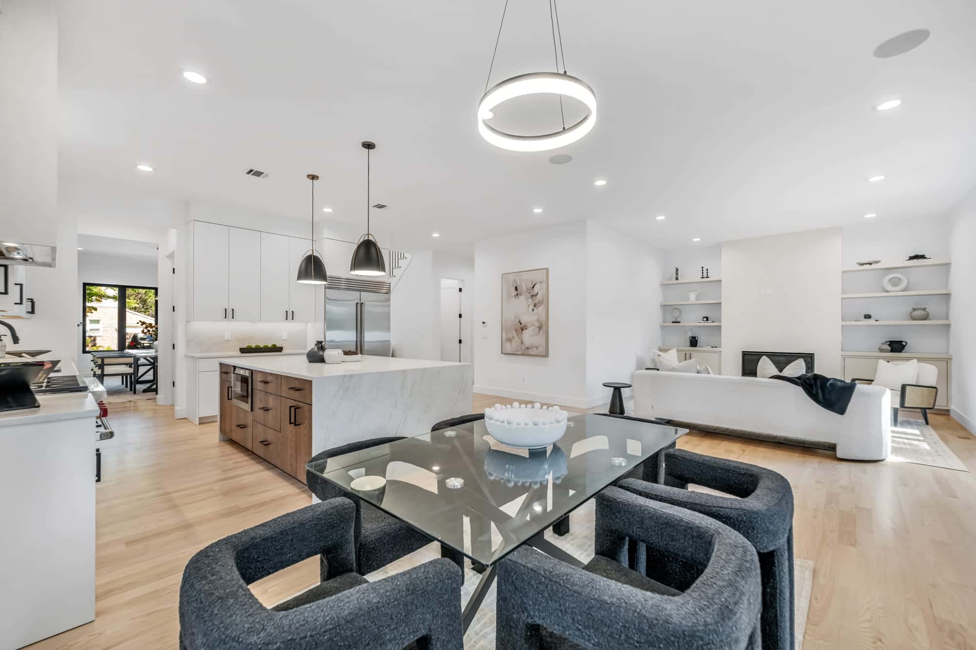 408 Terhune Ave — interior